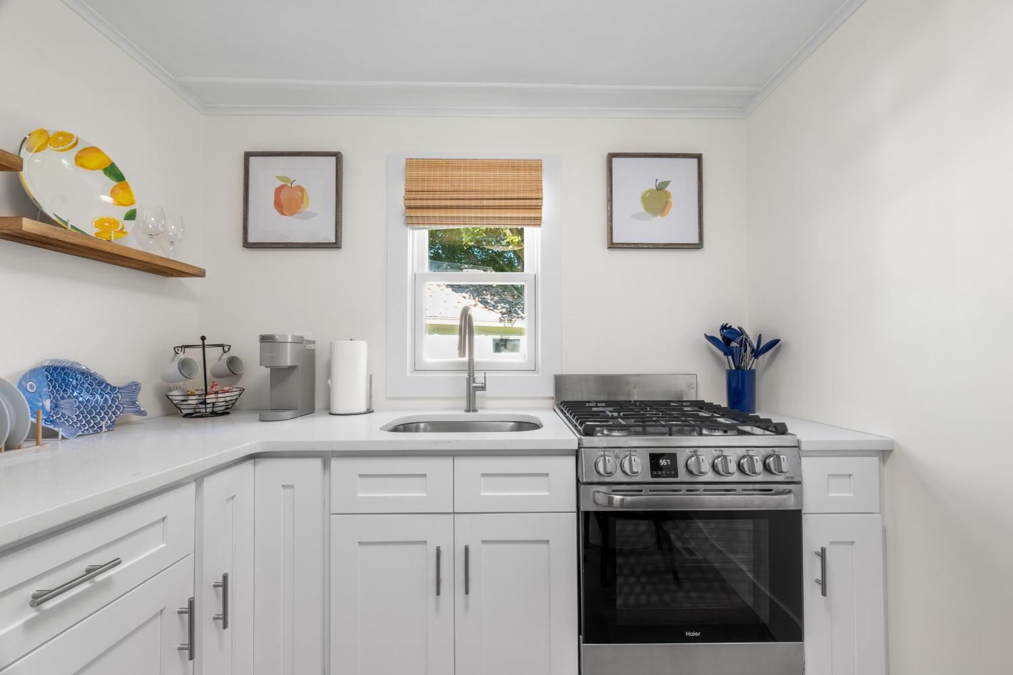 Marina Bay Cottages Waterford Екстериор снимка