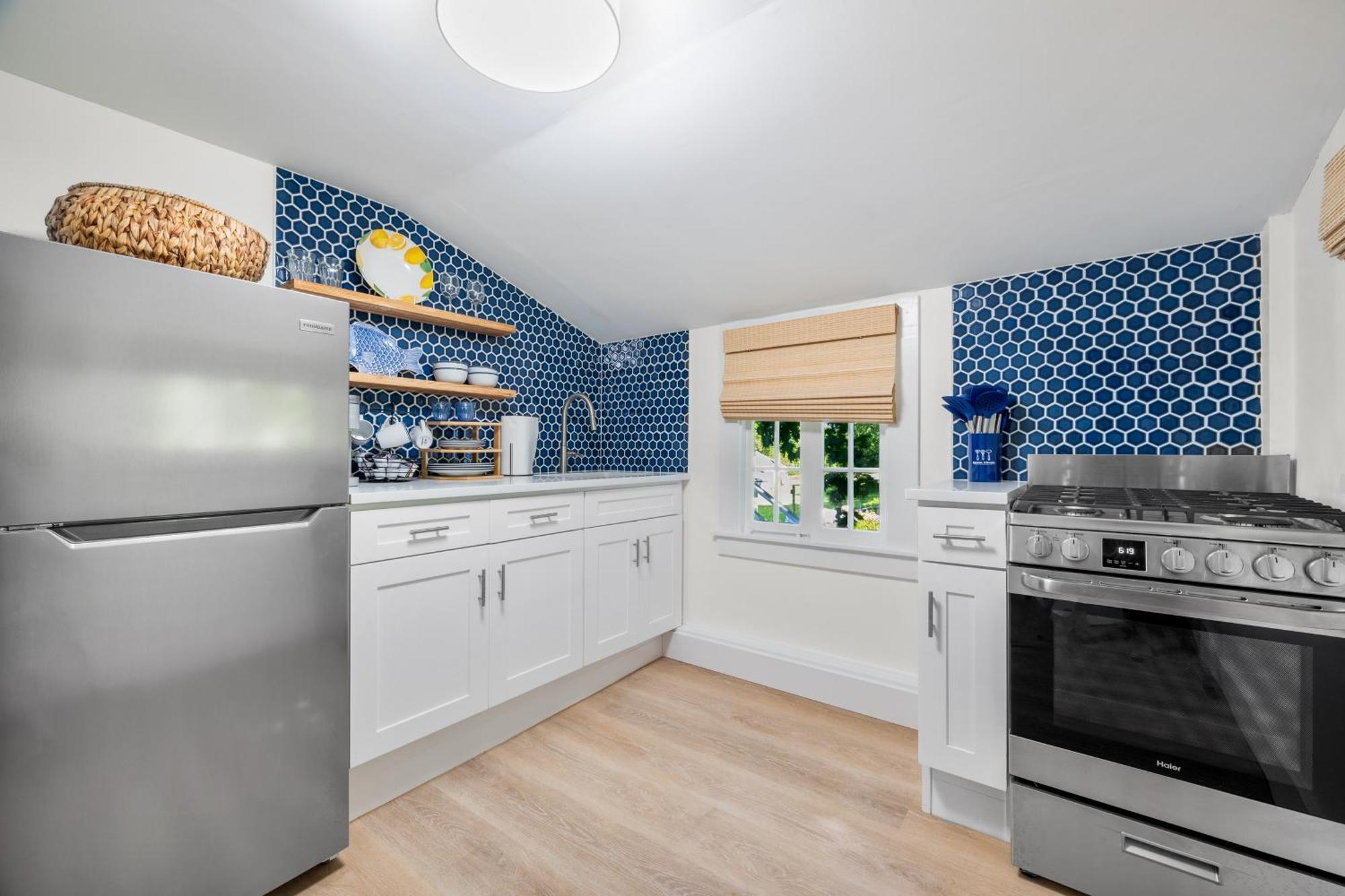 Marina Bay Cottages Waterford Екстериор снимка