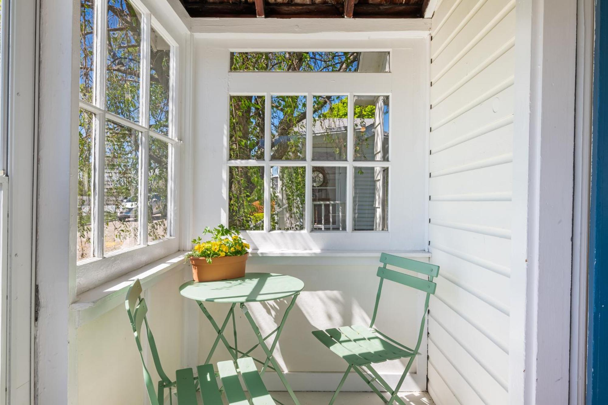 Marina Bay Cottages Waterford Екстериор снимка