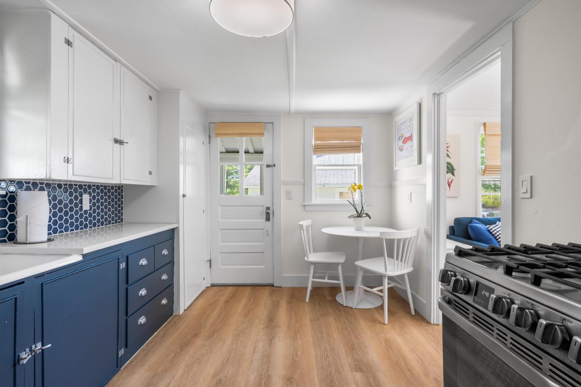 Marina Bay Cottages Waterford Екстериор снимка