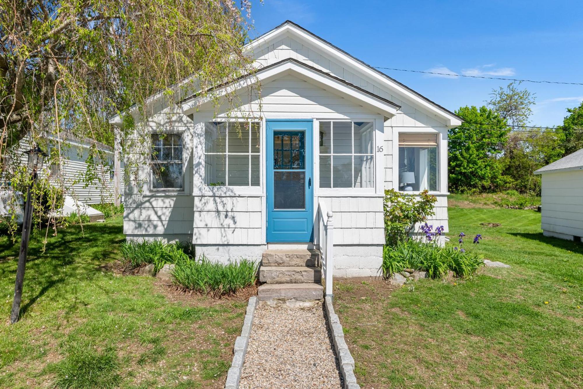Marina Bay Cottages Waterford Екстериор снимка