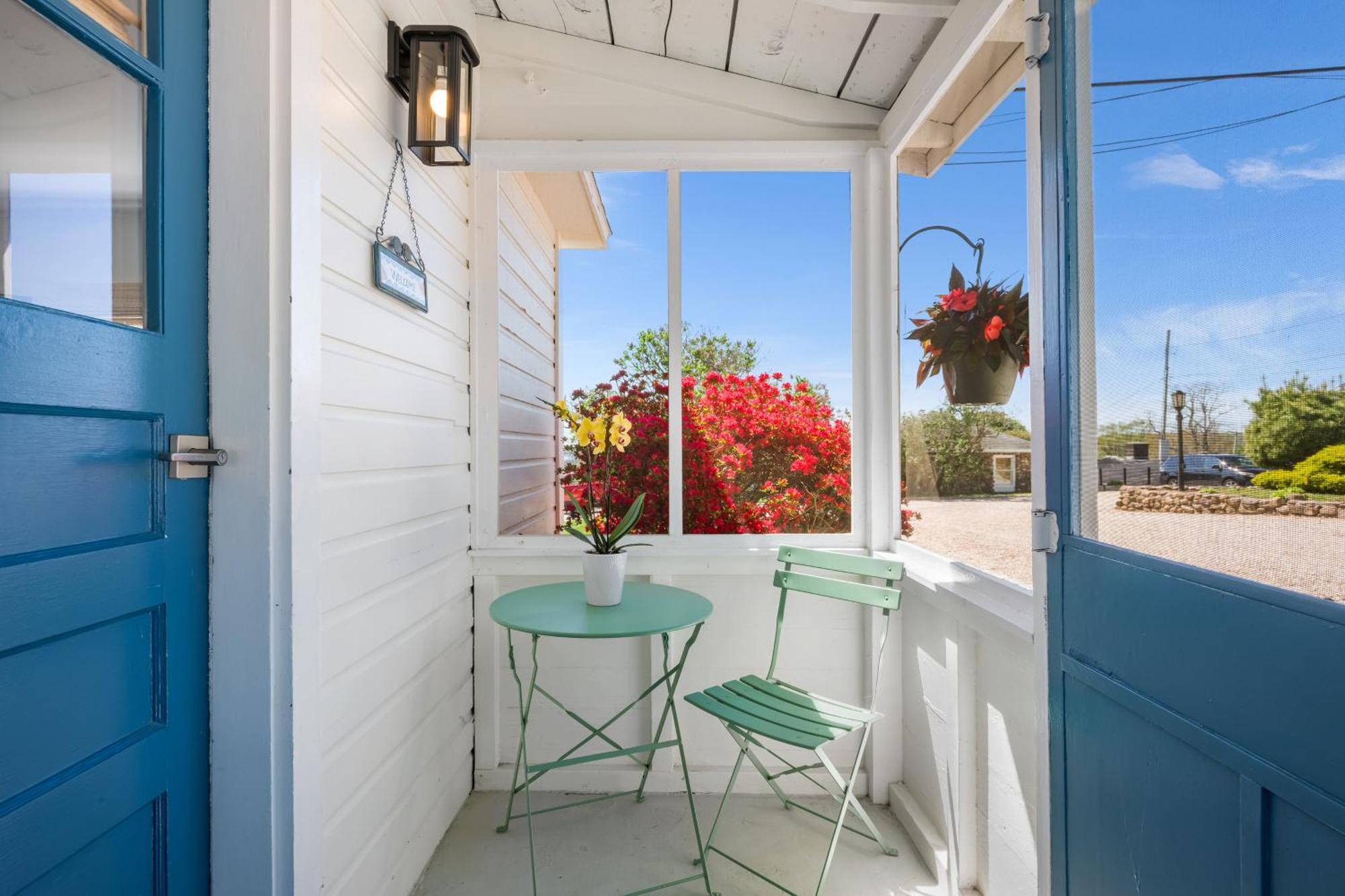 Marina Bay Cottages Waterford Екстериор снимка